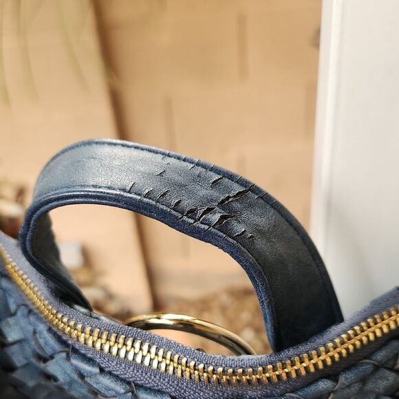 Blue Woven Leather Shoulder Bag - Picture 3 of 6